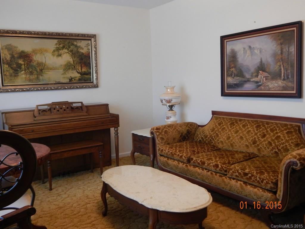 42787 Loop Road Norwood, NC 28128 - Photo 3 of 21 Gallery Image 3