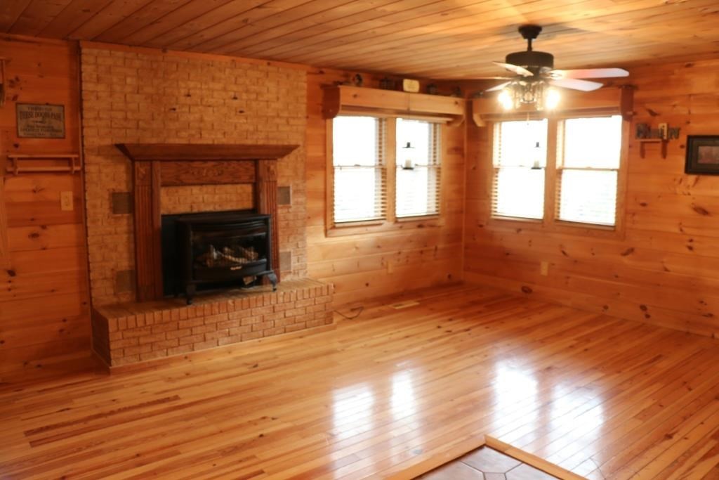 754 West Rhea Avenue Spring City, TN 37381 - Photo 11 of 27