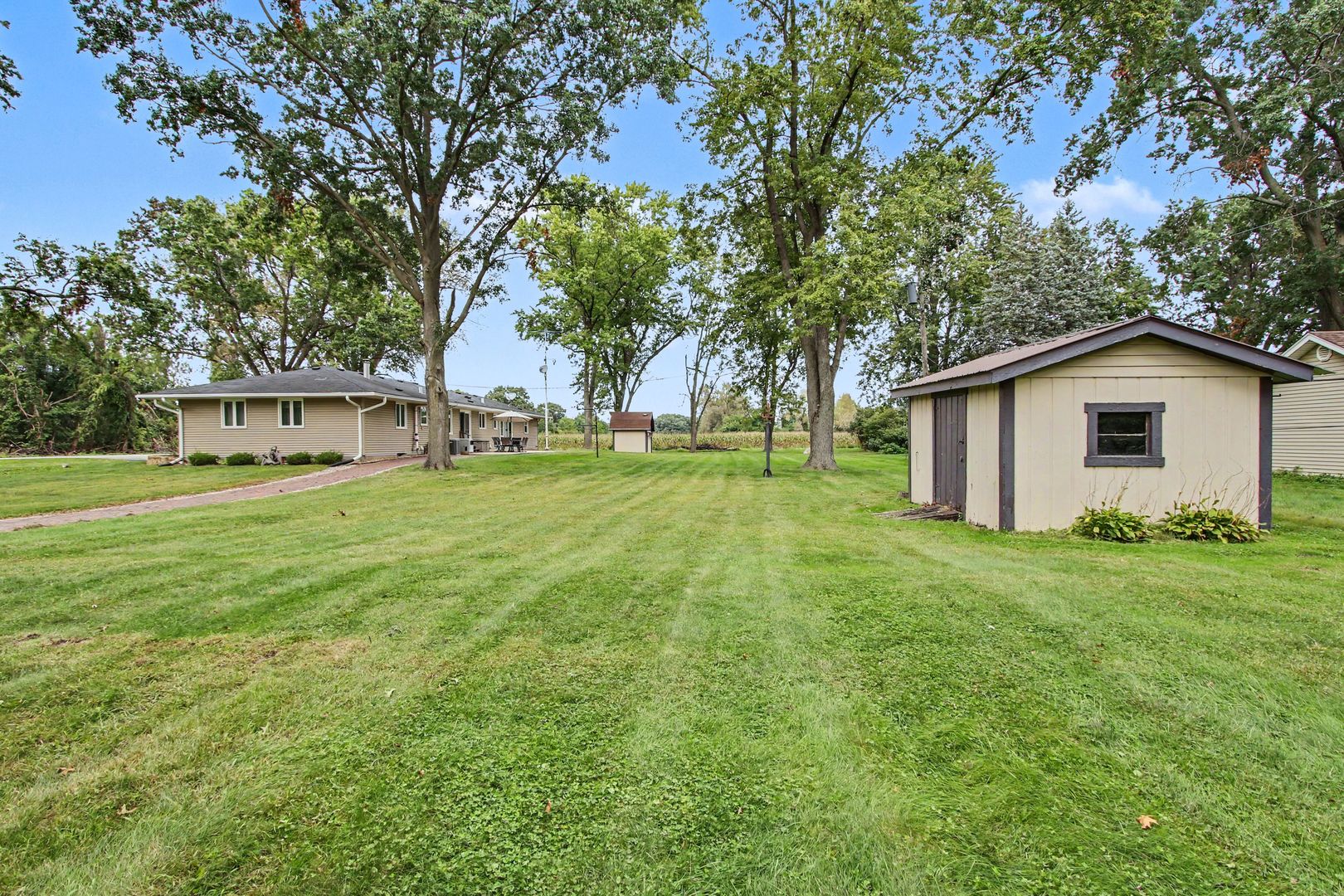 18517 Frontage Road Lansing, IL 60438 - Photo 33 of 39 Gallery Image 33