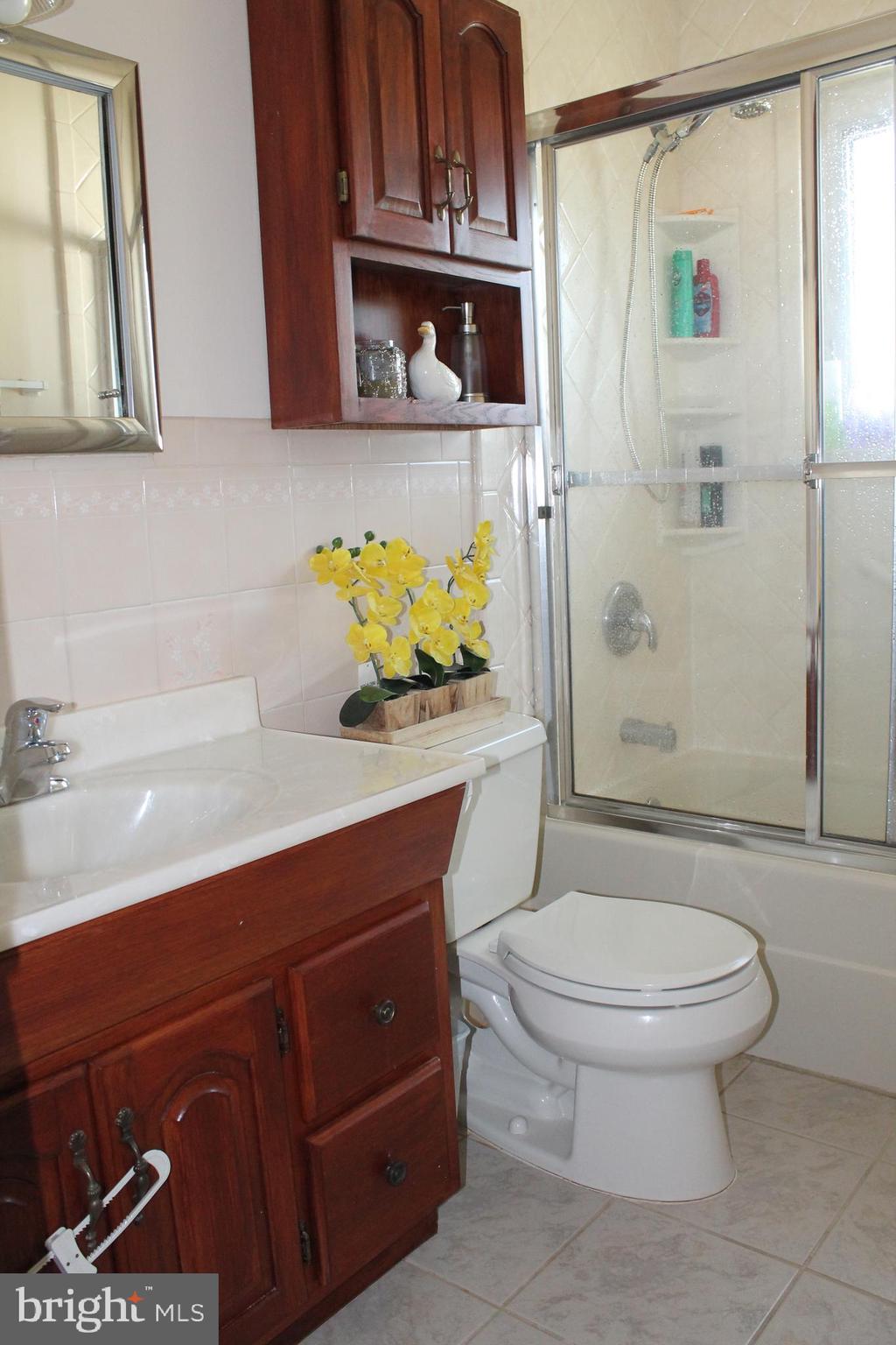20 Mill Bend Road Hamilton, NJ 08690 - Photo 22 of 29 Full Bath