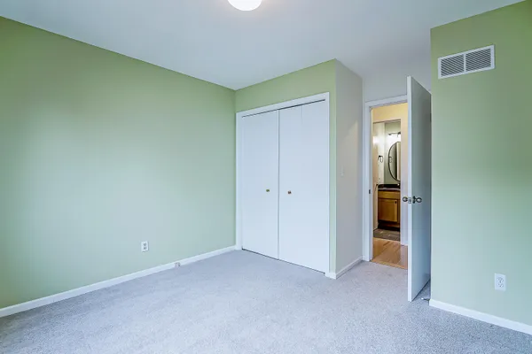 $439,900 | 396 Berkshire Drive, Saline, MI 48176