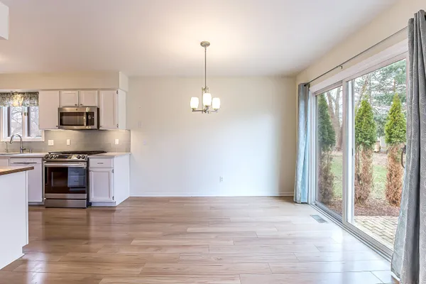 $439,900 | 396 Berkshire Drive, Saline, MI 48176