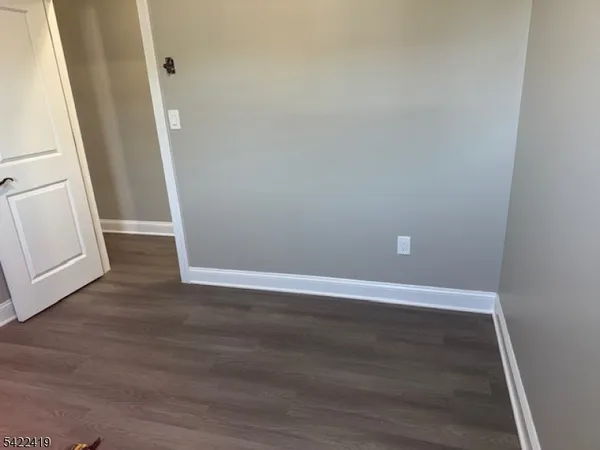 $2,575 | 9 Cedar Street, Garwood, NJ 07027