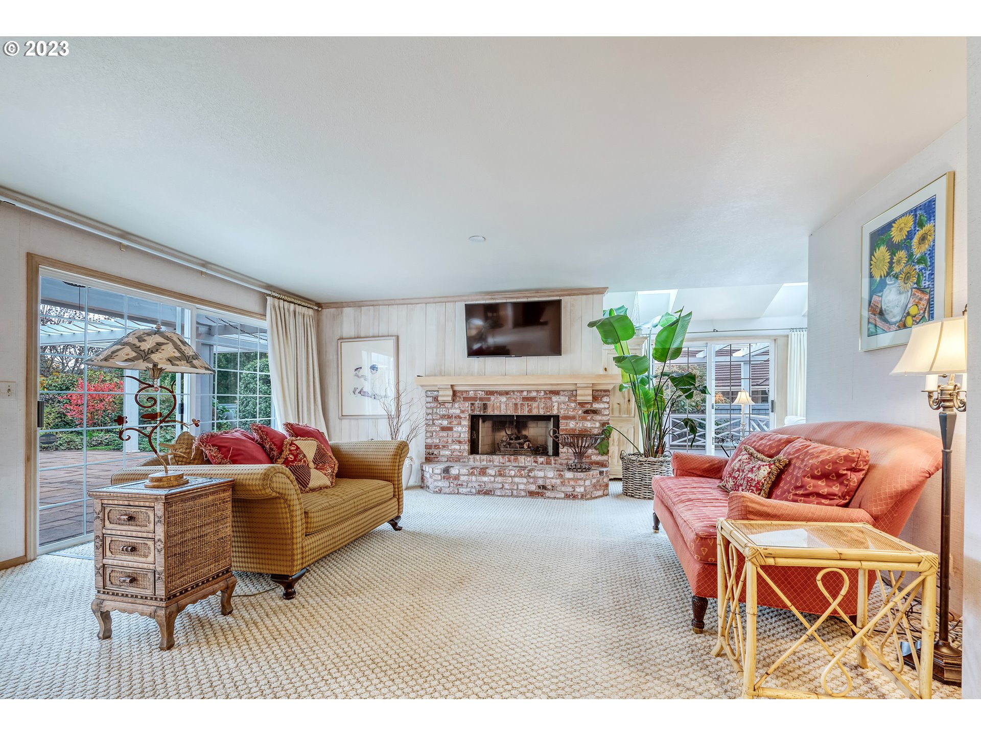 849 Fairway View Drive Eugene, OR 97401 - Photo 13 of 47 a living room with furniture and a fireplace