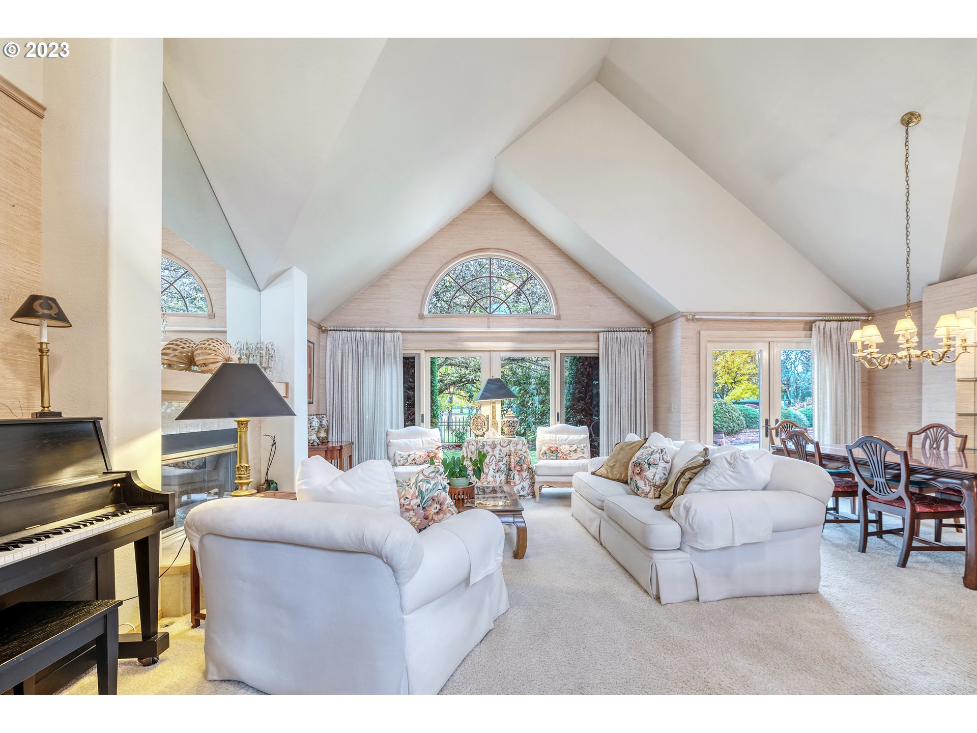 849 Fairway View Drive Eugene, OR 97401 - Photo 8 of 47 a living room with furniture and a large window