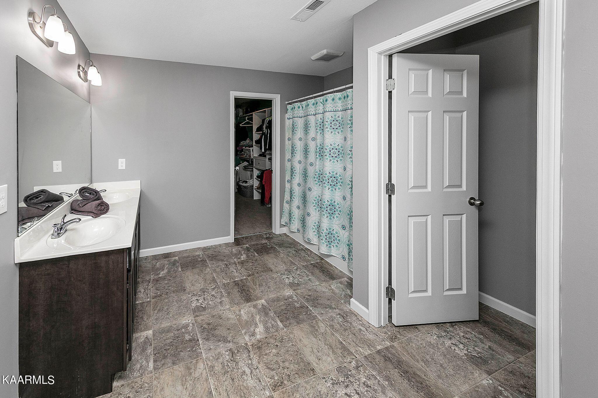7412 Ladd Road Powell, TN 37849 - Photo 17 of 32 ladd master bath 1