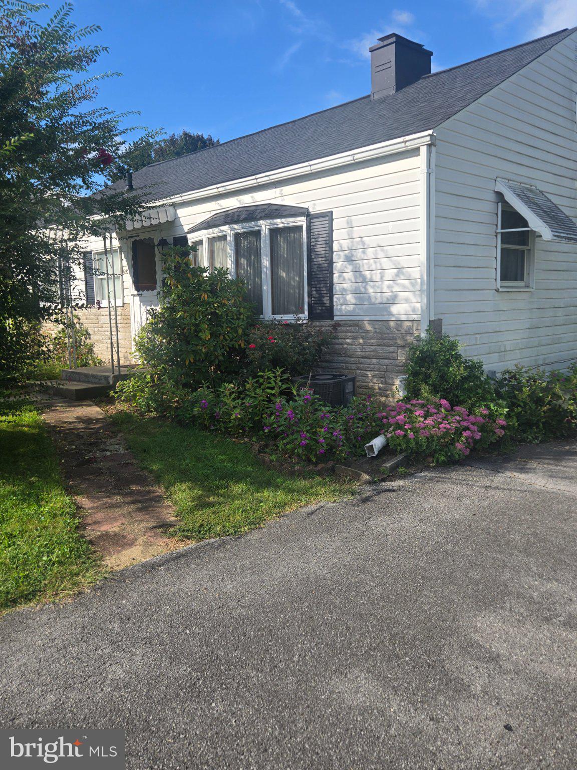 1245 Crescent Road Hagerstown, MD 21742 - Photo 1 of 3 Gallery Image 1