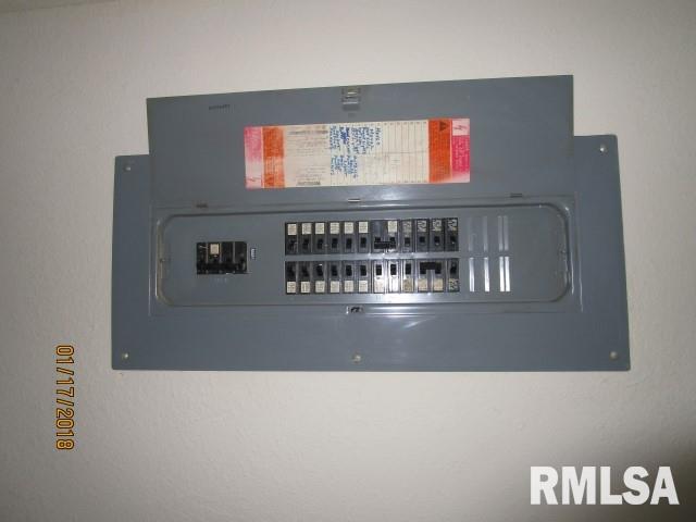 315 Kaskaskia Road Marquette Heights, IL 61554 - Photo 8 of 14 Gallery Image 8