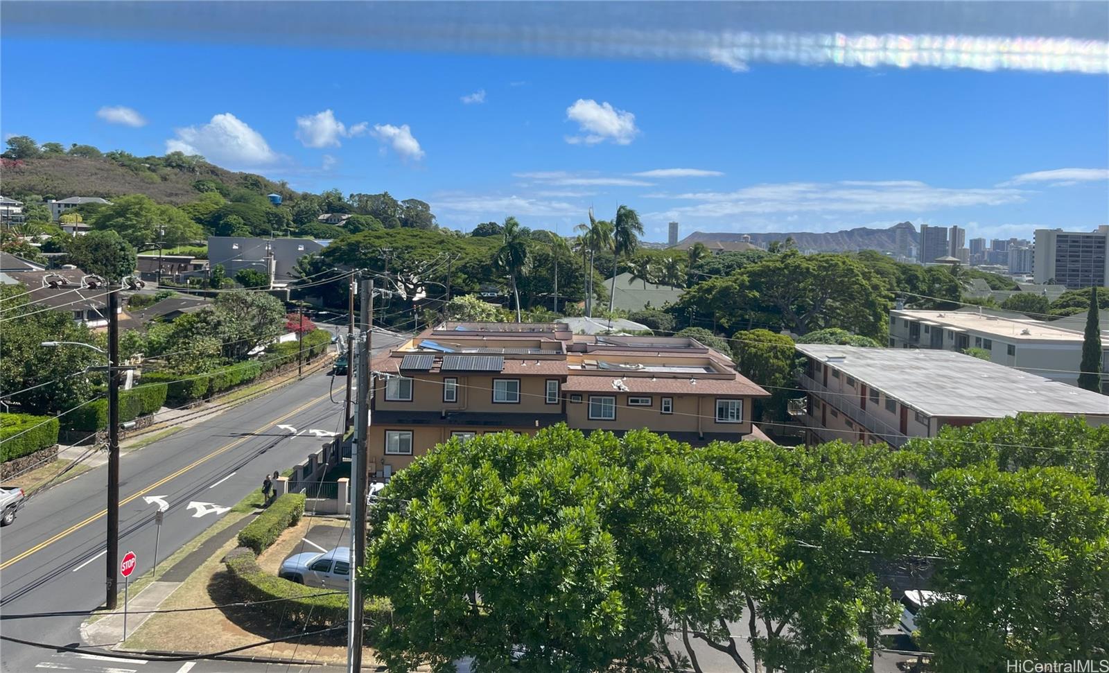 1545 Nehoa Street, Unit 404 Honolulu, HI 96822 - Photo 5 of 15 Views