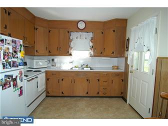 171 Schoffers Road Reading, PA 19606 - Photo 4 of 12