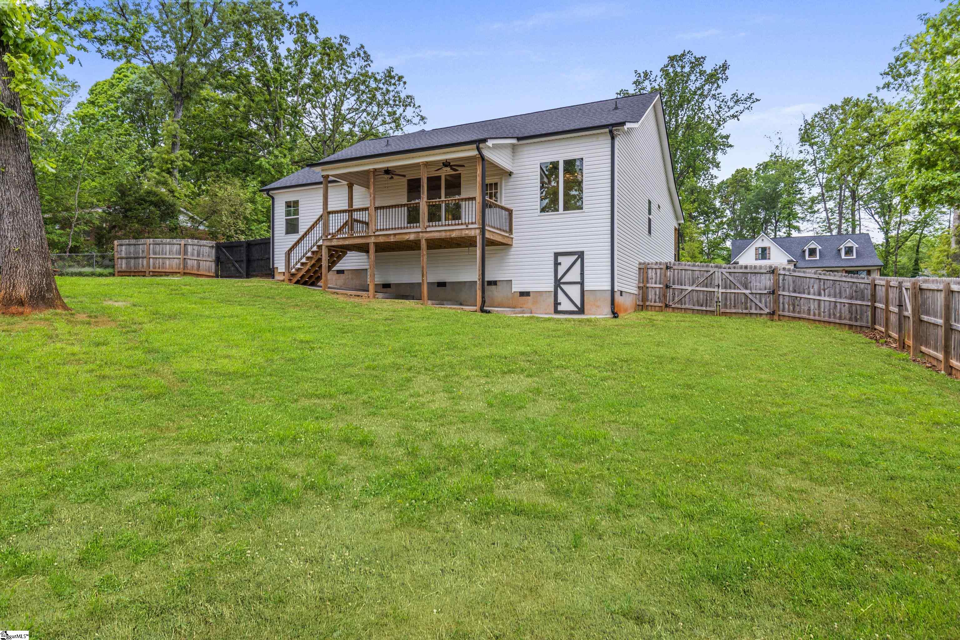 604 Robin Hood Lane Anderson, SC 29621 - Photo 3 of 43