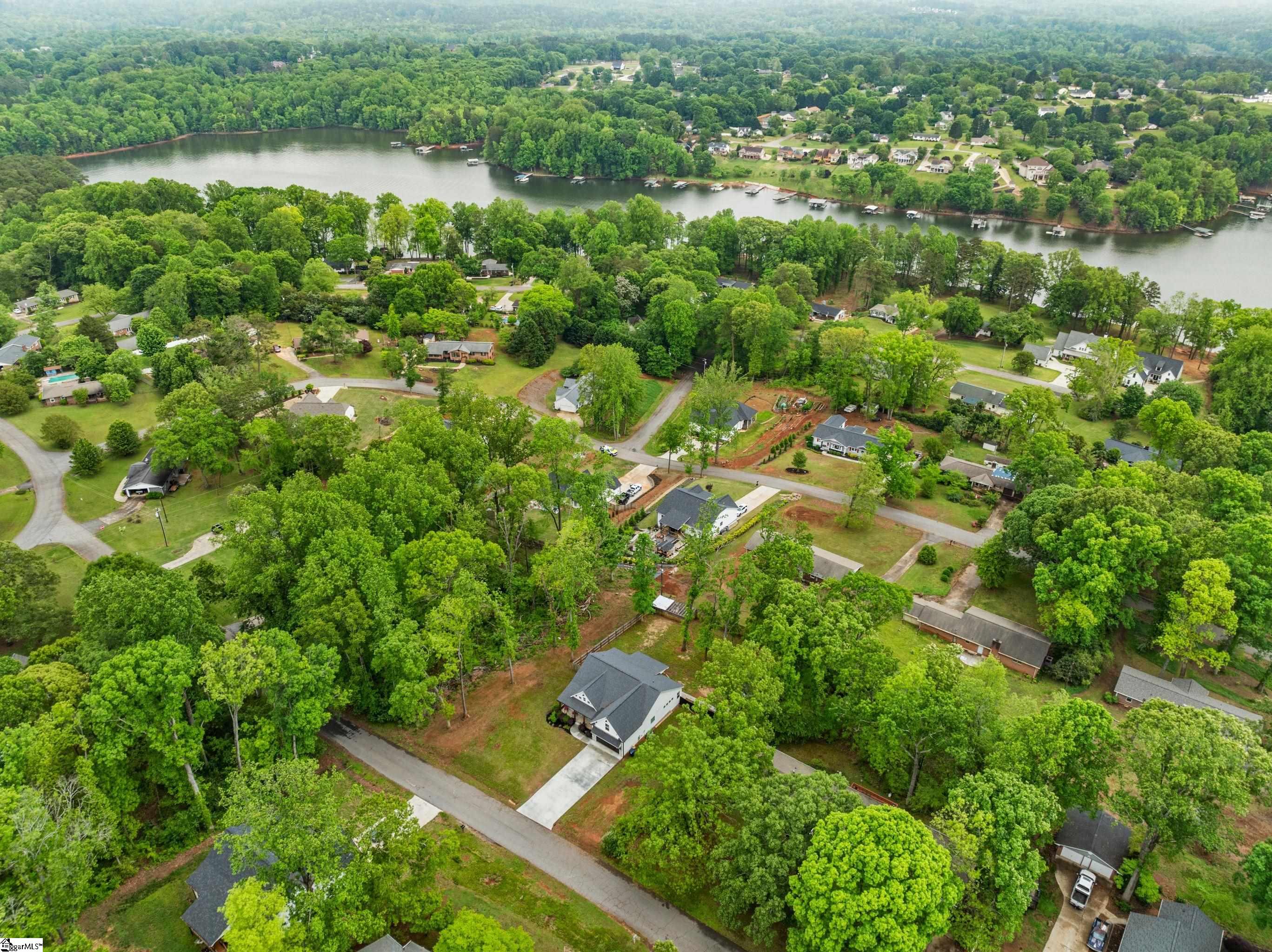 604 Robin Hood Lane Anderson, SC 29621 - Photo 41 of 43
