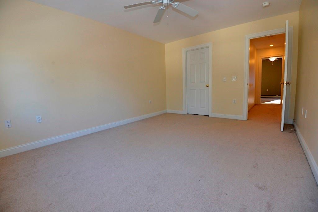 18 Harvest Ridge Road, Unit 22 Freeport, ME 04032 - Photo 26 of 35 Bedroom with walk in closet
