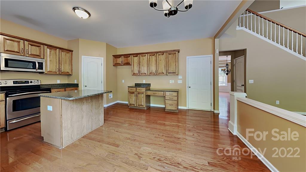 2716 Keziah Road Matthews, NC 28105 - Photo 3 of 8 Gallery Image 3