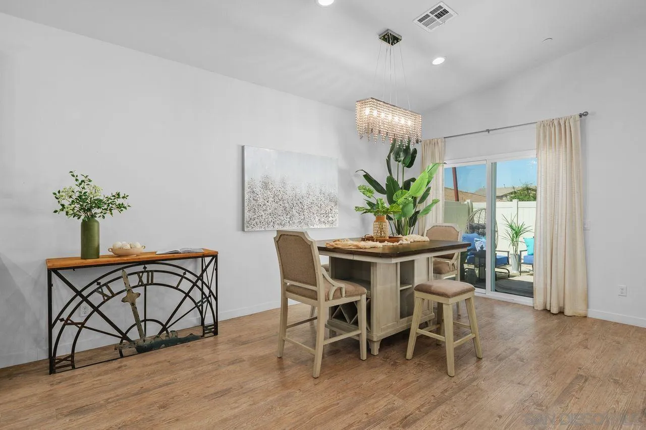 34751 Ribbon Grass Way Murrieta, CA 92563 - Photo 10 of 48