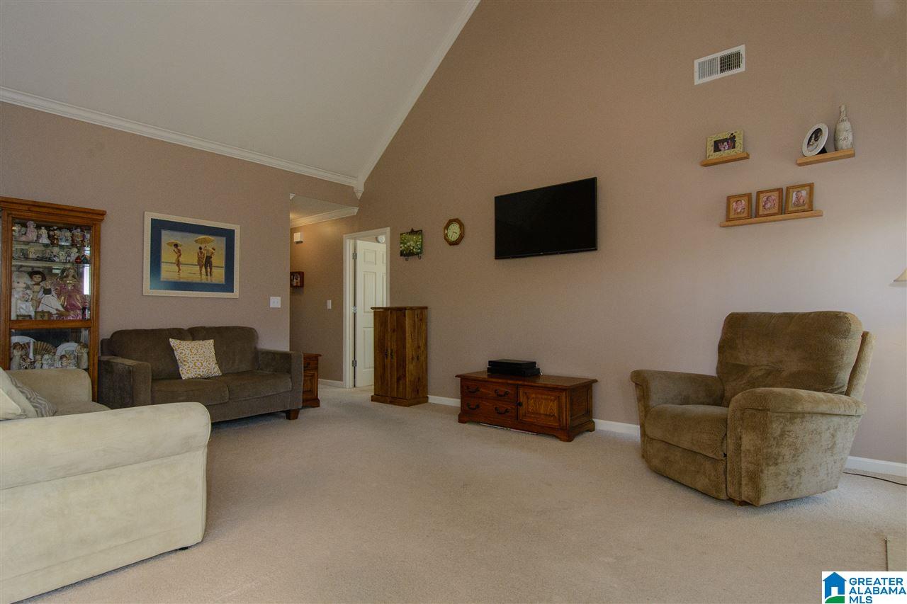 1046 Emerald Ridge Drive Calera, AL 35040 - Photo 8 of 32