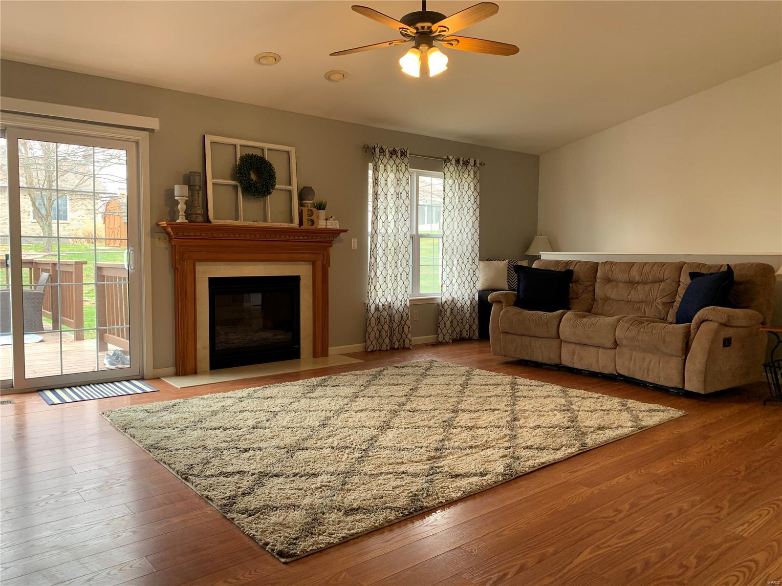 108 West Hunters Ridge Valmeyer, IL 62295 - Photo 6 of 36