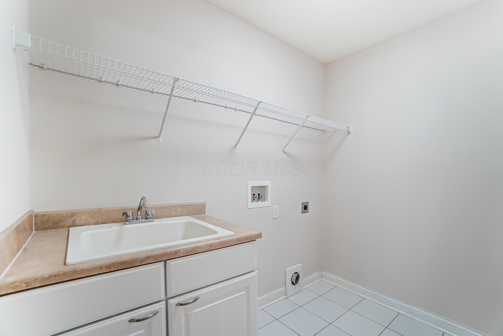 4831 Rays Circle Dublin, OH 43016 - Photo 16 of 43 015