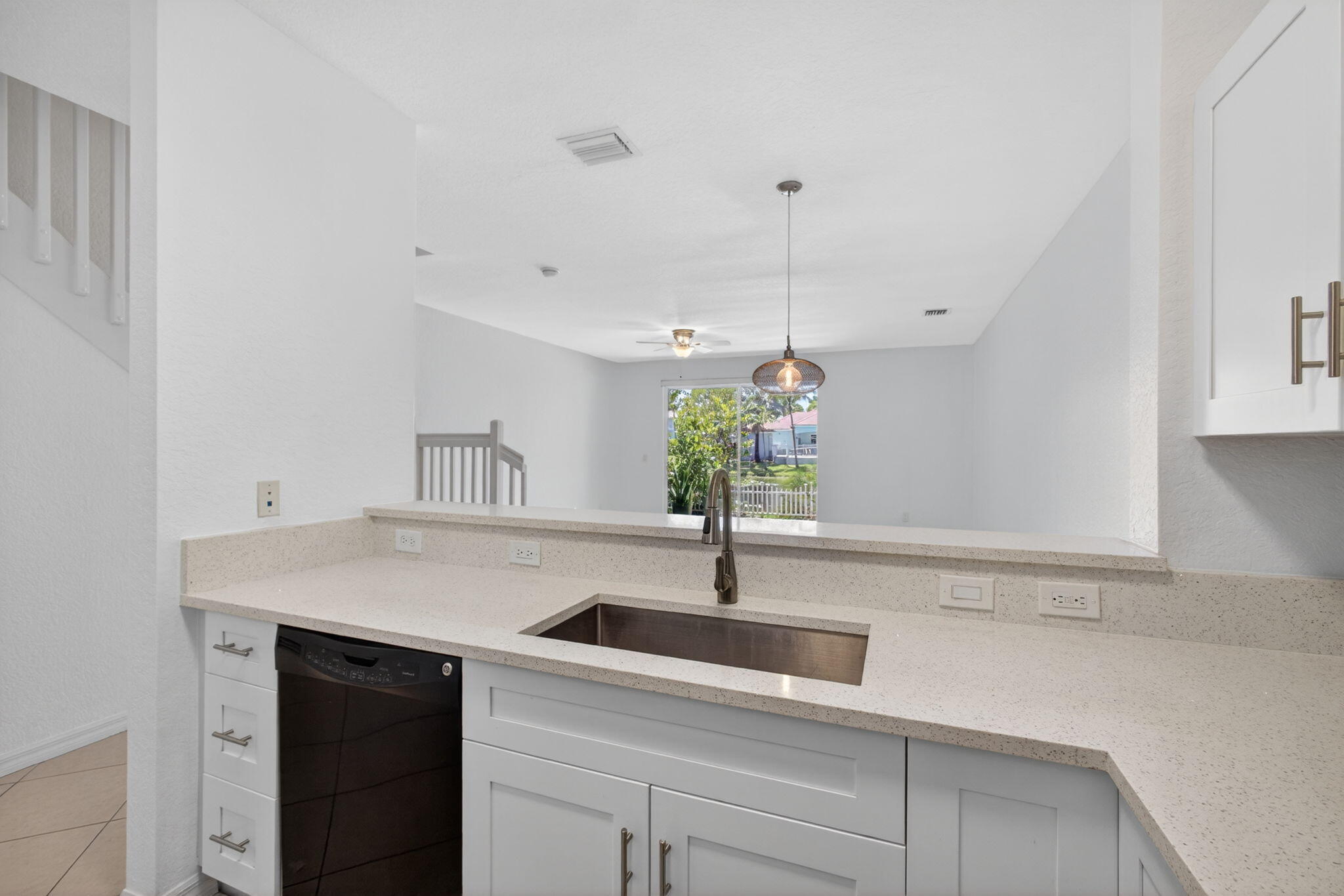3557 Oleander Terrace Riviera Beach, FL 33404 - Photo 12 of 72 9-web-or-mls-5D1A5497