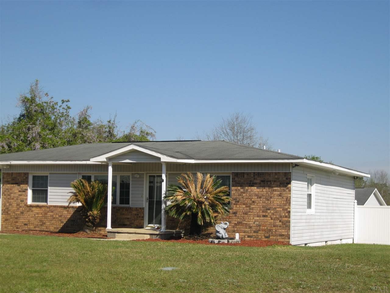 1098 McKenzie Road Cantonment, FL 32533 - Photo 5 of 50