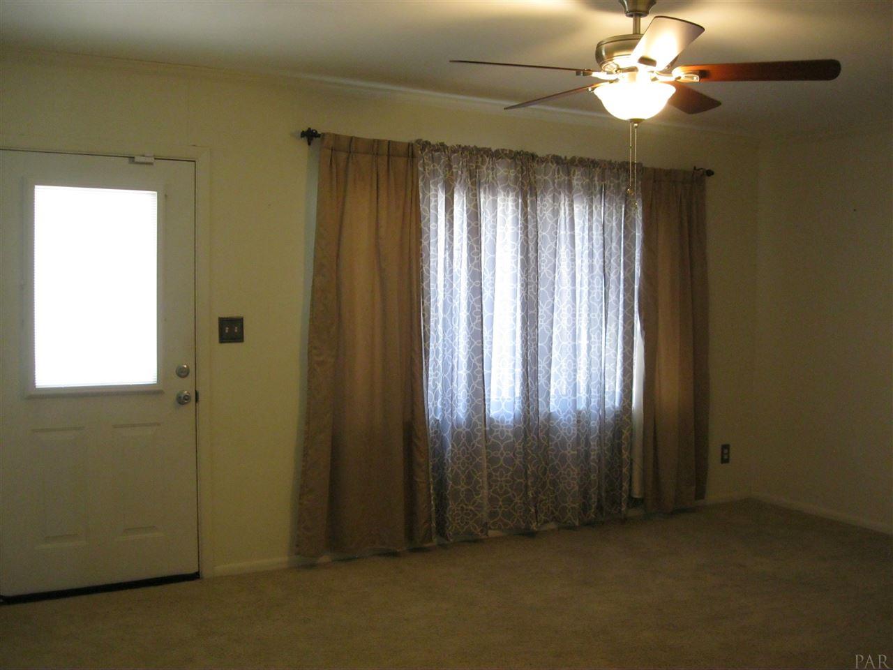 1098 McKenzie Road Cantonment, FL 32533 - Photo 9 of 50