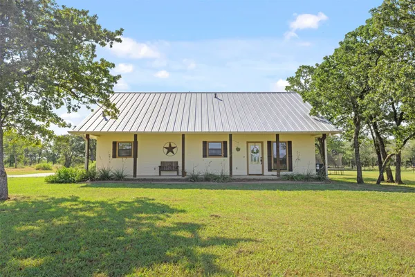 $859,000 | 16024 North Highway 36, Somerville, TX 77879