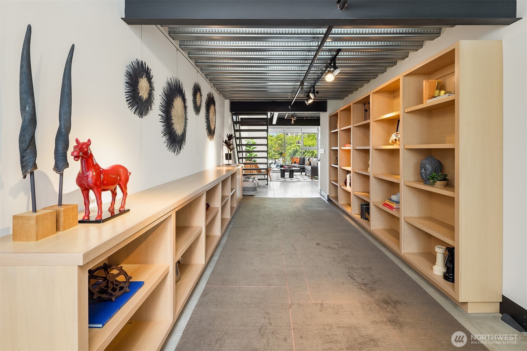 1310 East Union Street, Unit 401 Seattle, WA 98122 - Photo 16 of 39