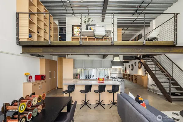 $1,150,000 | 1310 East Union Street, Unit 401, Seattle, WA 98122