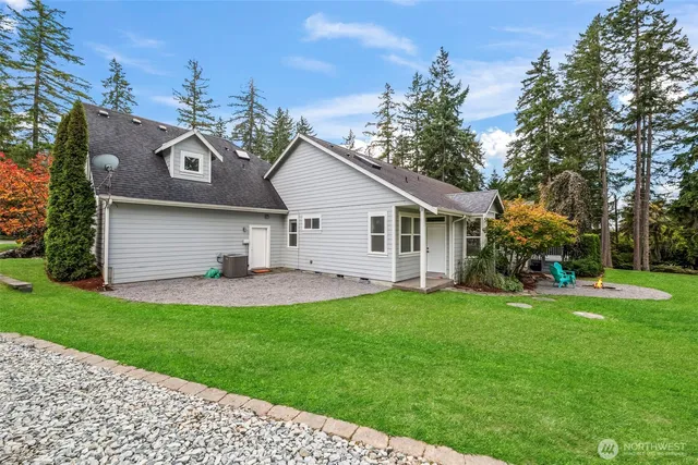 $1,125,000 | 805 293rd Street East, Roy, WA 98580