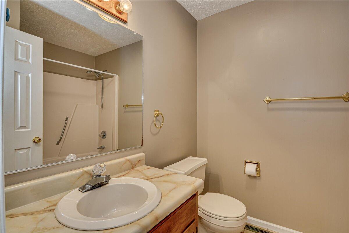 8 Bluff Pointe Way Aiken, SC 29803 - Photo 19 of 30 Gallery Image 19