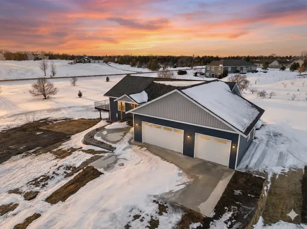 $569,500 | 23569 Highland Trail, Fergus Falls, MN 56537