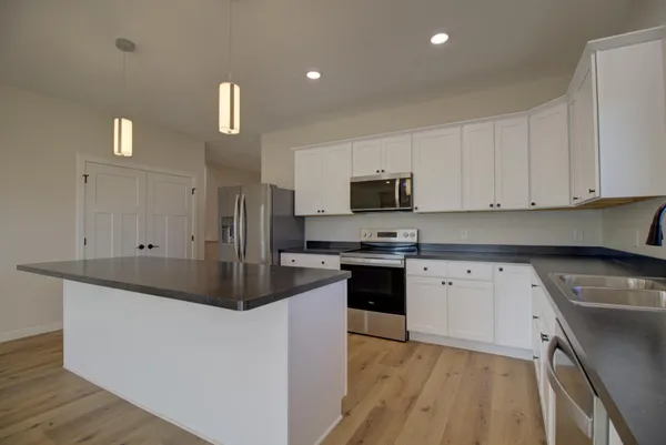 $549,900 | 23569 Highland Trail, Fergus Falls, MN 56537