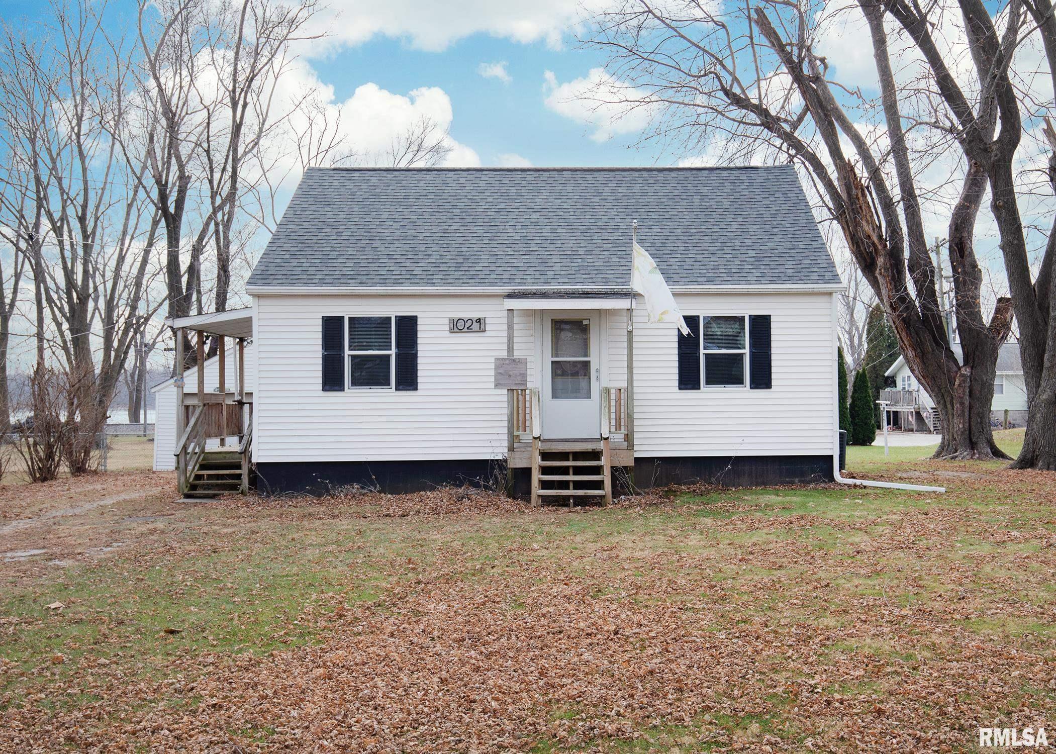 1029 Chestnut Street Buffalo, IA 52728 - Photo 1 of 19 Gallery Image 1
