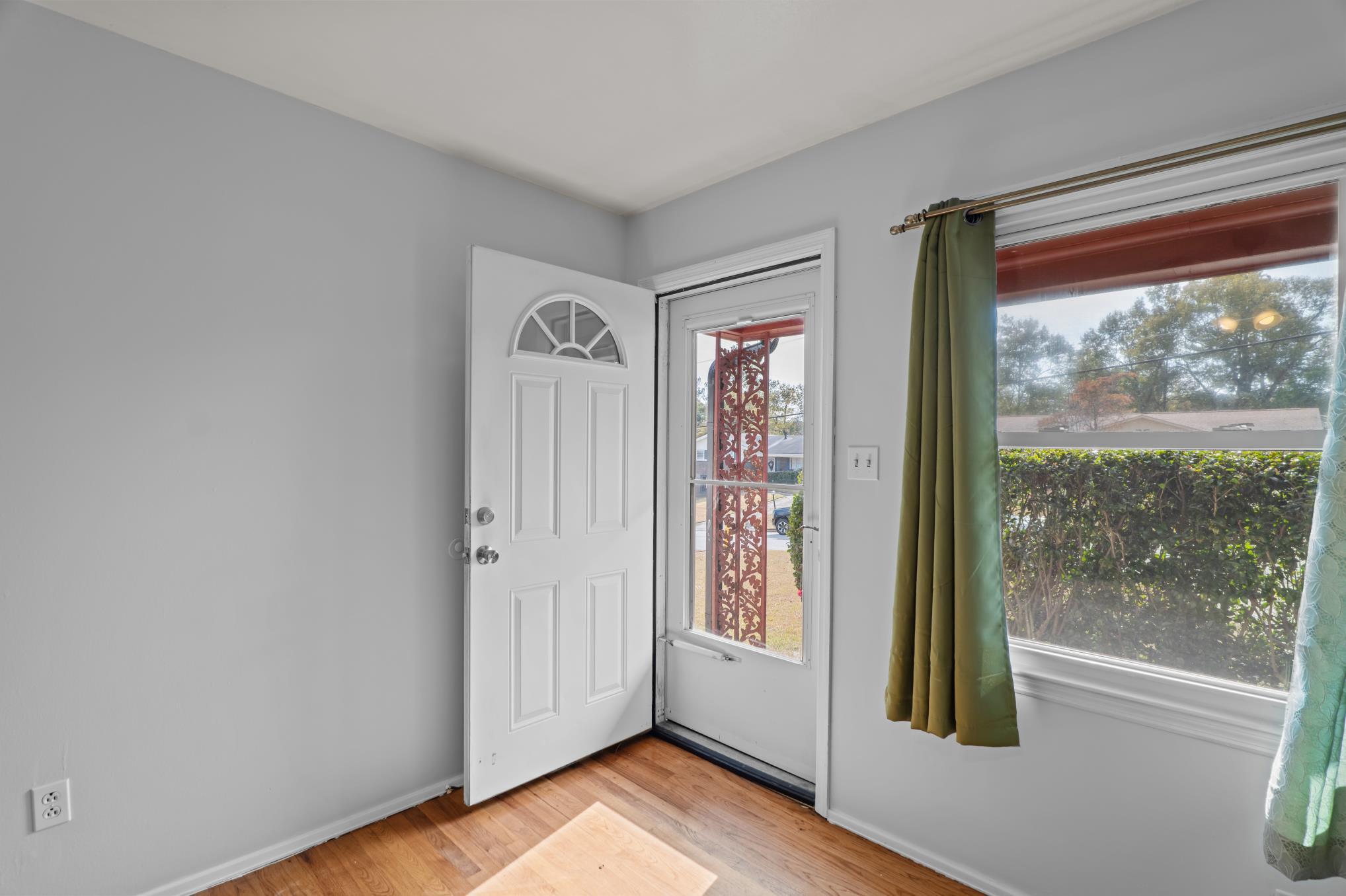 2415 Eagle Drive Augusta, GA 30906 - Photo 3 of 26 LR1