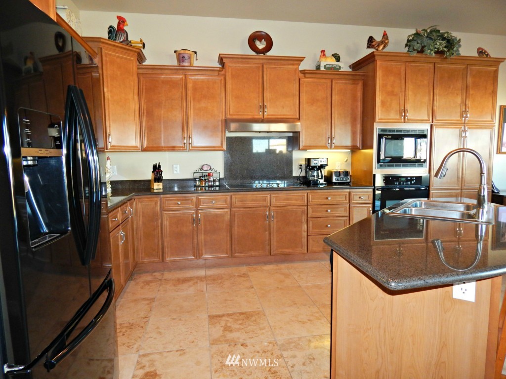 3032 Rd H Northeast Moses Lake, WA 98837 - Photo 5 of 20 Gallery Image 5