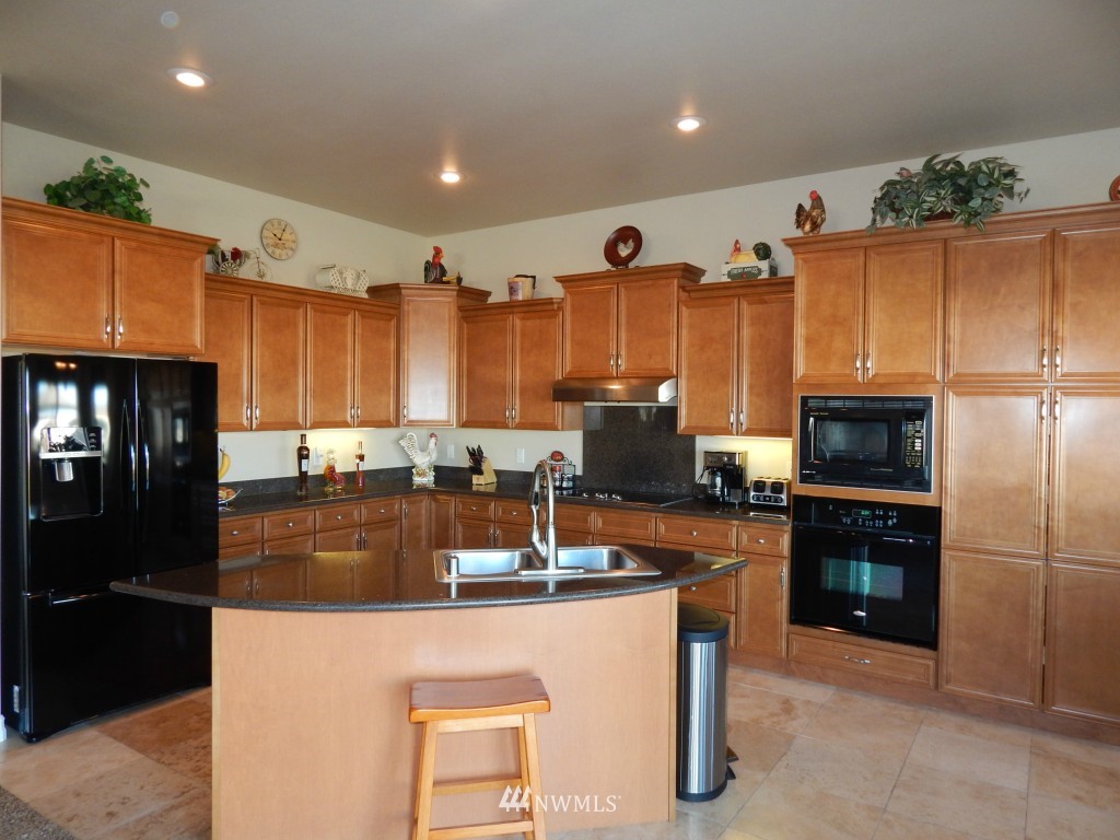 3032 Rd H Northeast Moses Lake, WA 98837 - Photo 6 of 20 Gallery Image 6