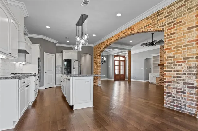 $590,000 | 1309 Anna Lane, Alexandria, LA 71303