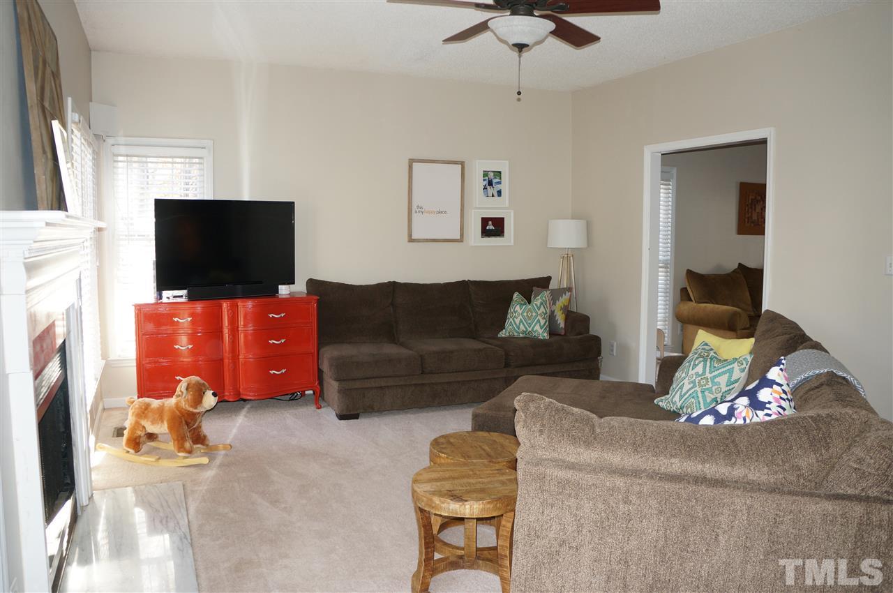 8608 Chalcombe Court Raleigh, NC 27615 - Photo 10 of 25 Gallery Image 10