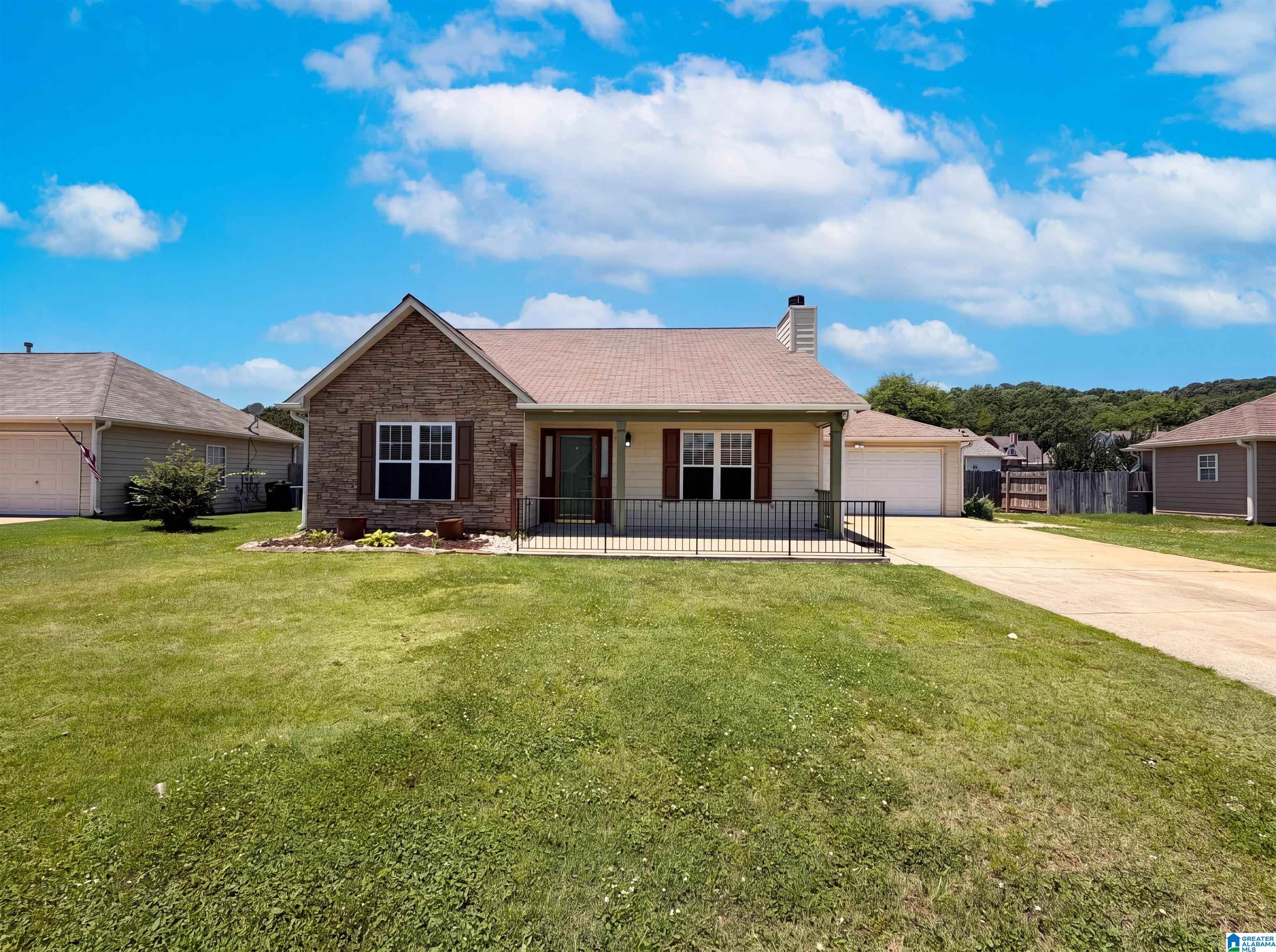 123 Stone Road Pelham, AL 35124 - Photo 1 of 20