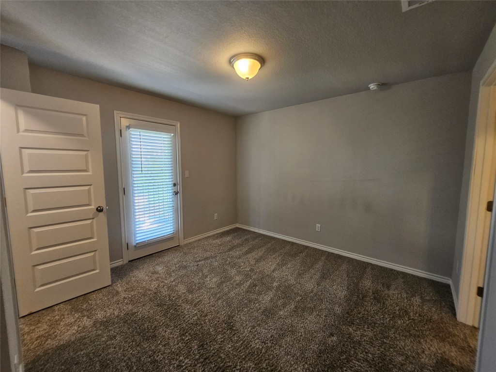 1721 Artesian Spgs Crossing Leander, TX 78641 - Photo 19 of 40