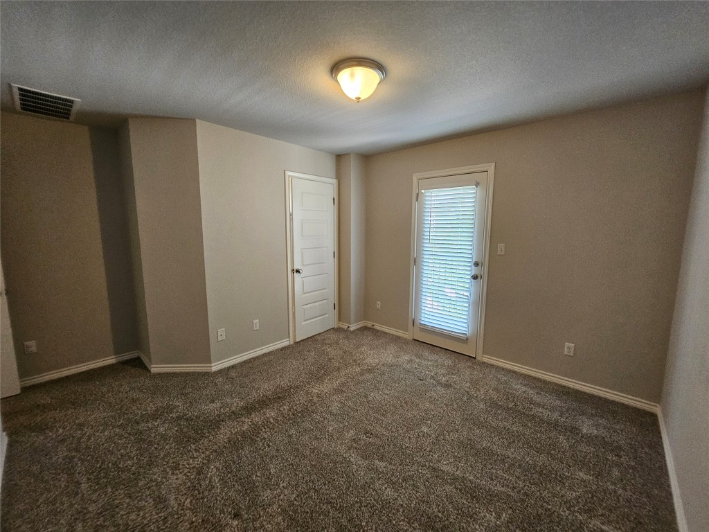 1721 Artesian Spgs Crossing Leander, TX 78641 - Photo 22 of 40