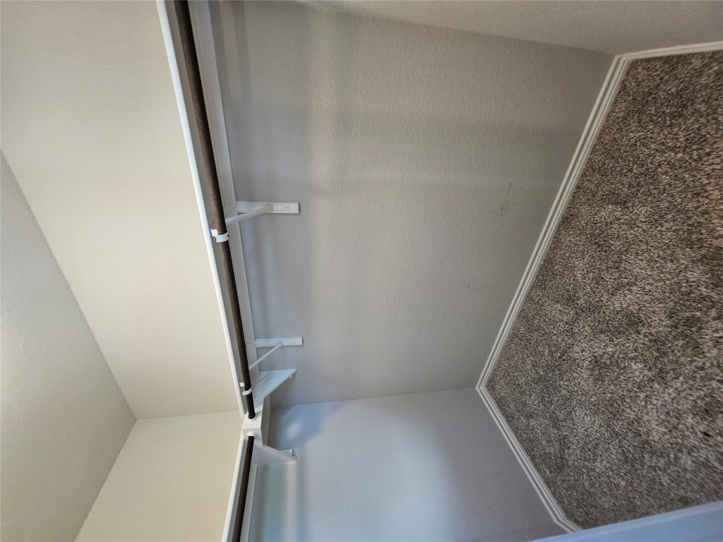 1721 Artesian Spgs Crossing Leander, TX 78641 - Photo 26 of 40