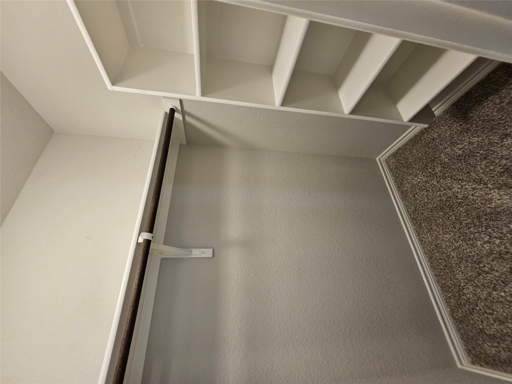 1721 Artesian Spgs Crossing Leander, TX 78641 - Photo 33 of 40