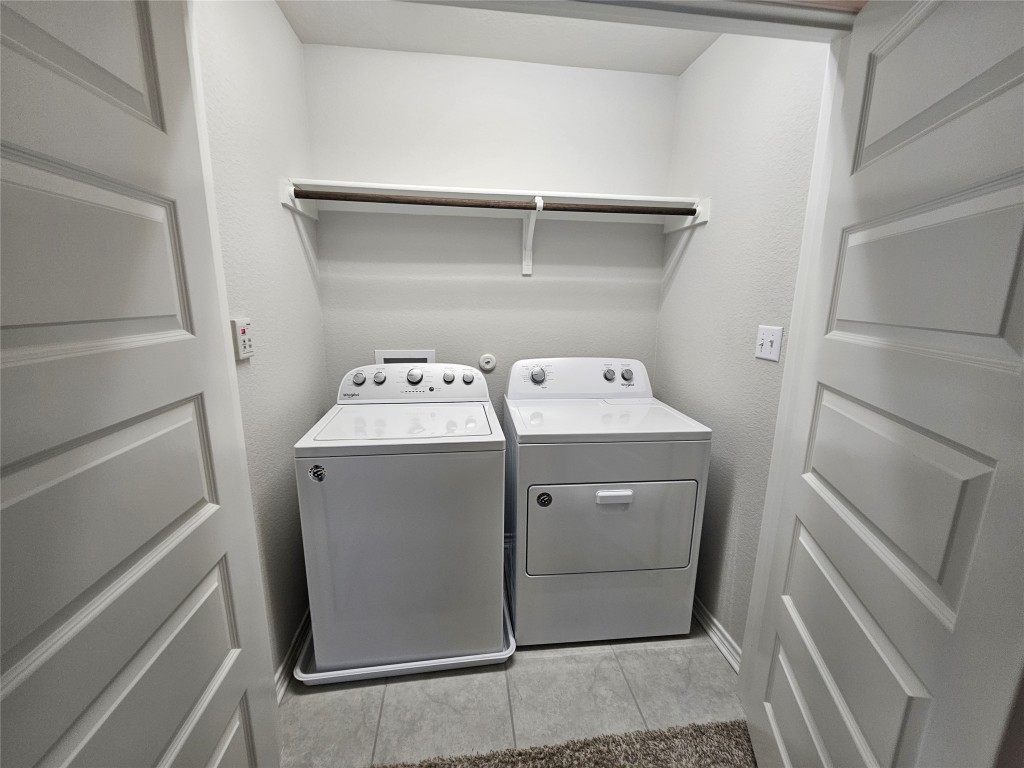 1721 Artesian Spgs Crossing Leander, TX 78641 - Photo 36 of 40