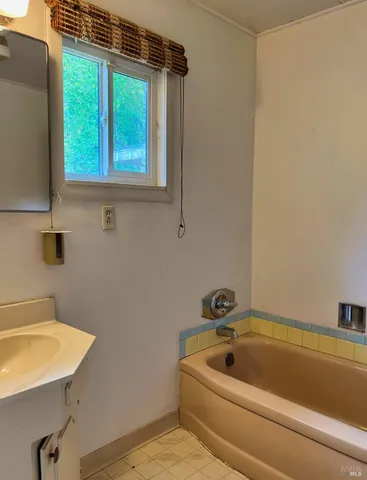 $295,000 | 5128 West State 20 Highway, Upper Lake, CA 95485