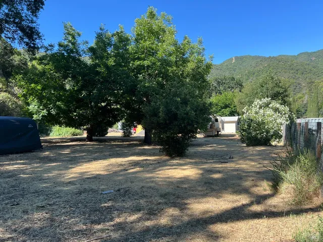 $295,000 | 5128 West State 20 Highway, Upper Lake, CA 95485