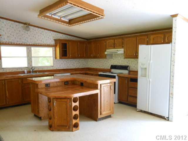 11229 Hambright Road Huntersville, NC 28078 - Photo 4 of 10 Gallery Image 4