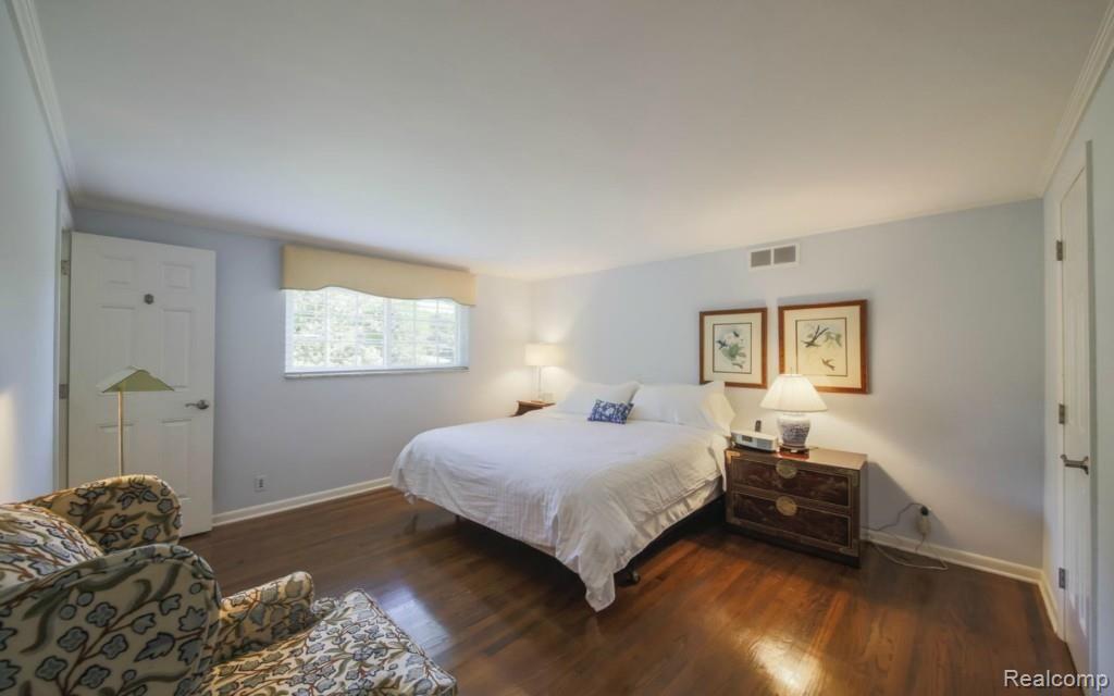 636 Cook Road Grosse Pointe Woods, MI 48236 - Photo 26 of 33