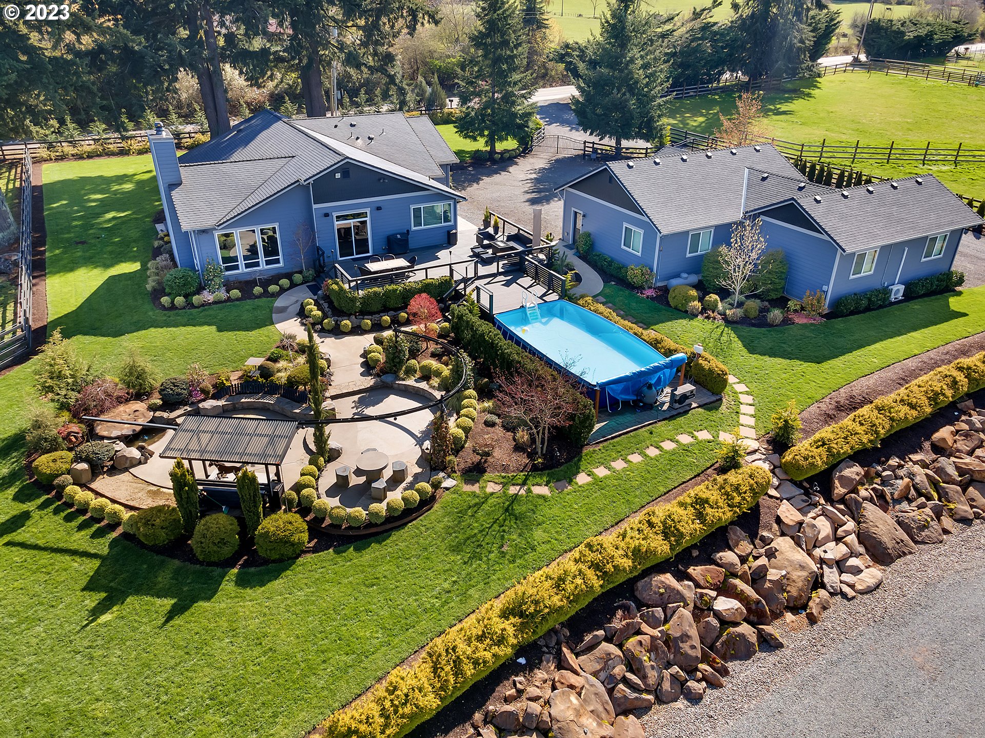 21285 South Lower Highland Road Beavercreek, OR 97004 - Photo 1 of 48 Gallery Image 1