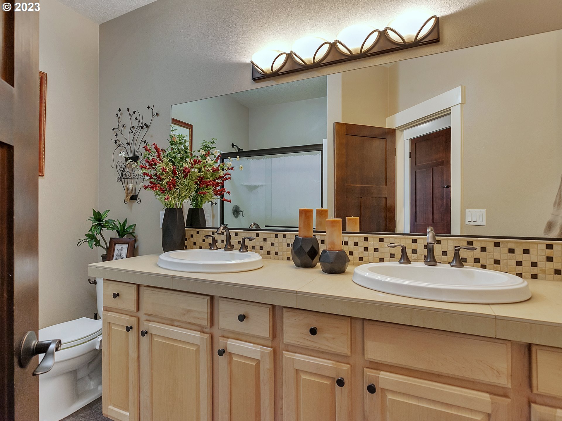 21285 South Lower Highland Road Beavercreek, OR 97004 - Photo 15 of 48 Gallery Image 15